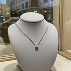 Collana punto luce certificato HRD in oro bianco con diamante naturale 0,10ct E VVS1