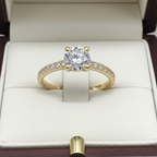 Anello fidanzamento in oro bianco 18k e diamanti naturali certificato igi 0.54ct