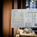 Diamante naturale pera certificato GIA  0.67ct