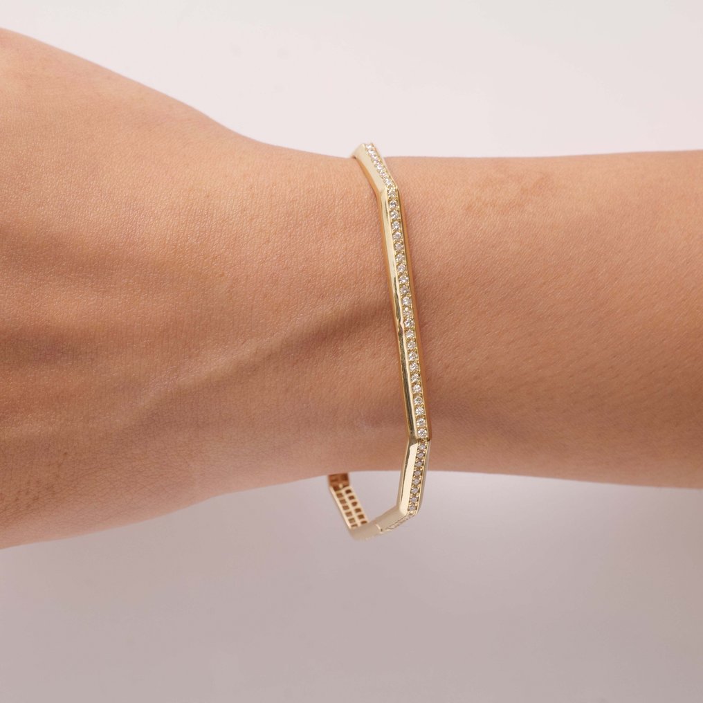 Bracelet - 18 kt Yellow gold - 1.24ct. tw. Diamond (Natural) - Wedding bangle bracelet