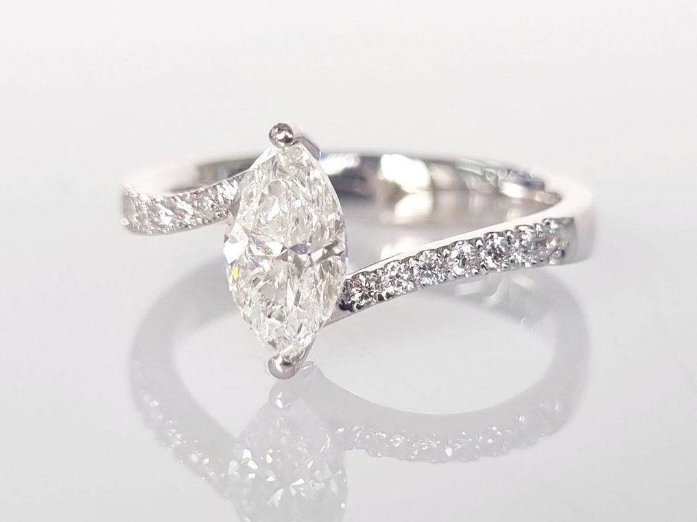 Anello da cocktail - 18 carati Oro bianco - 1.14ct. tw. Diamante (Naturale) -Diamante