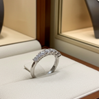 Anello Riviera -0.70 ct 7 Diamanti Naturali