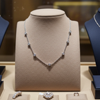 HRD CERTIFIED necklace IN white gold with 7 natural diamonds 0.77 ct